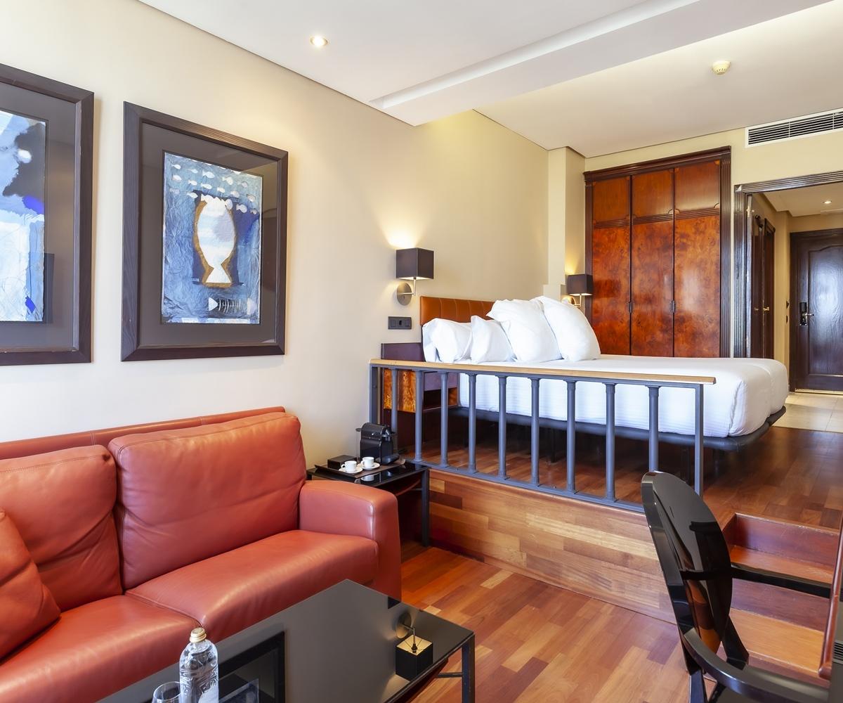 Hotel Villa Real, A Member Of Preferred Hotels & Resorts Madrid Exterior photo A room at the hotel