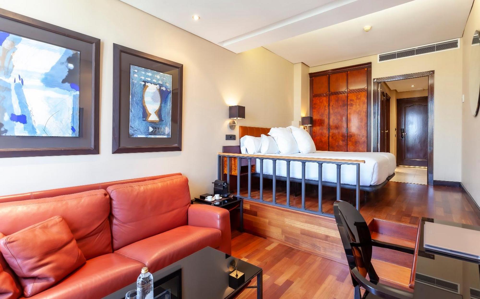 Hotel Villa Real, A Member Of Preferred Hotels & Resorts Madrid Exterior photo